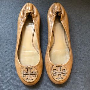 Tan Tory Burch Flats.